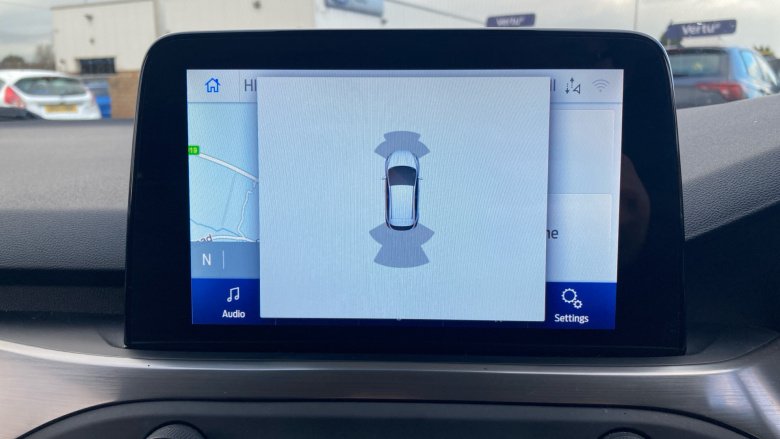 Ford Focus 1.0 EcoBoost 125 Titanium 5dr Petrol Hatchback